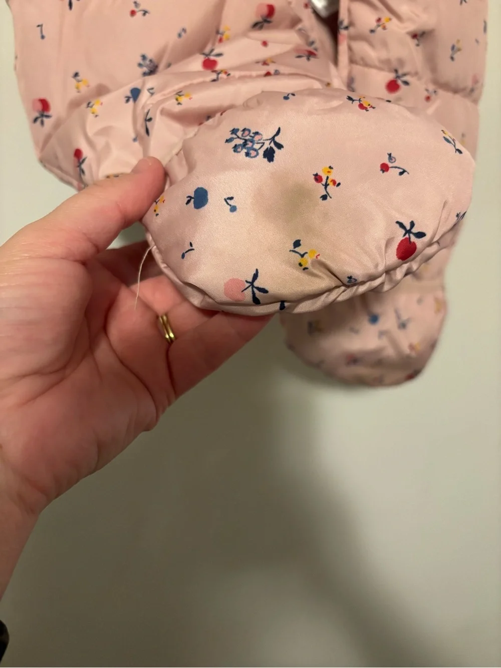 Baby GAP One-Piece Hooded Snowsuit in Light Pink with Floral Print 6-12M